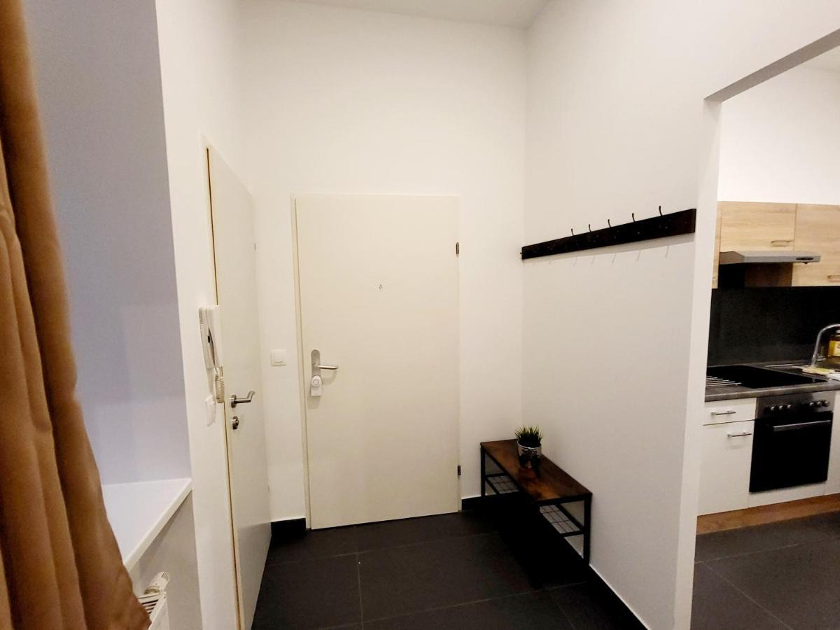 Apartment Hasengasse - Free Highspeed-Internet Wenen Buitenkant foto
